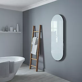 Towelrads Vetro Soap Glass Designer Radiator 1380 x 500mm White 1651BTU 2 Towelrads Vetro Soap Glass Designer Radiator 1380 x 500mm White 1651BTU - Image 2